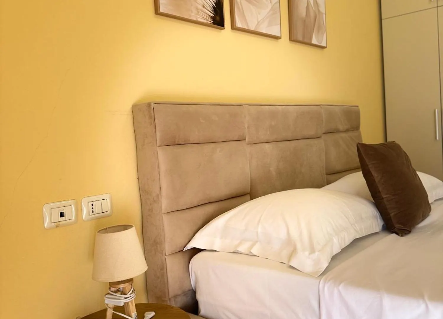 Apartment Cozy Stay In Tirana City Center Albania